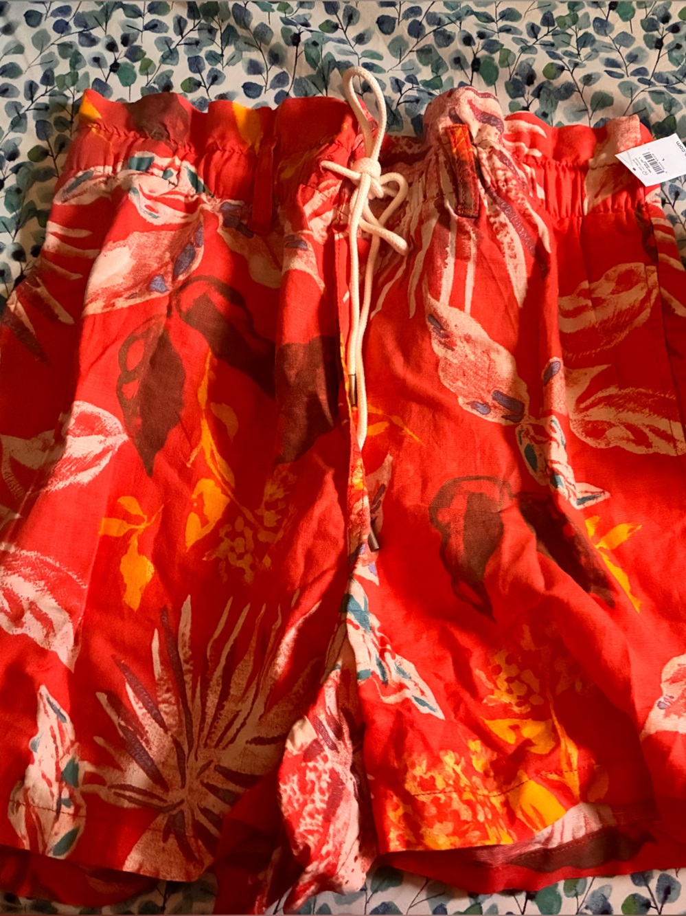 GAP Womens Orange Tropical Shorts W/bonus matching bucket hat that runs small